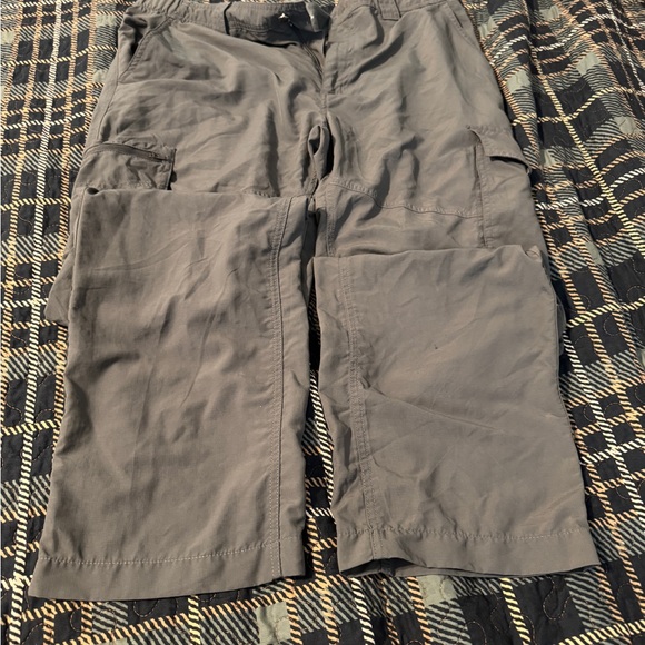 Columbia Men's Dark Gray Cargo Pants - Picture 3 of 6